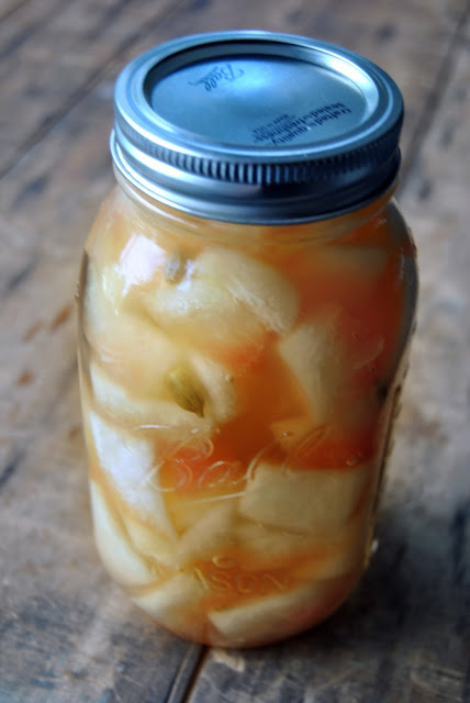 Quick Pickled Watermelon Rinds